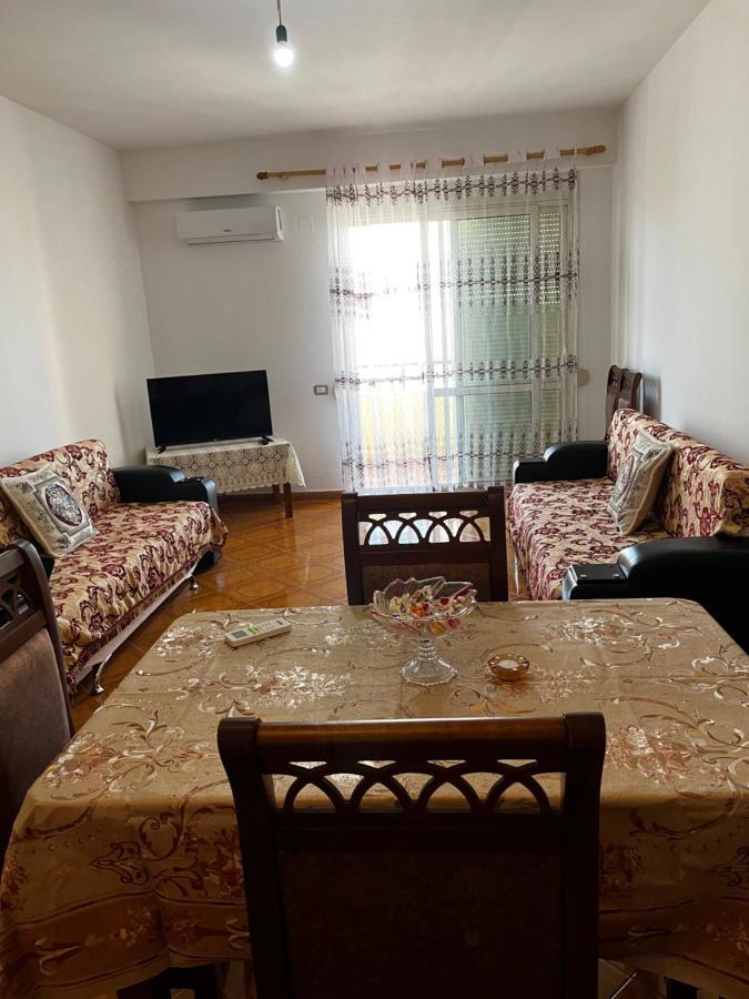 Incantevole Con Posto Auto Privato Apartment Vlorë